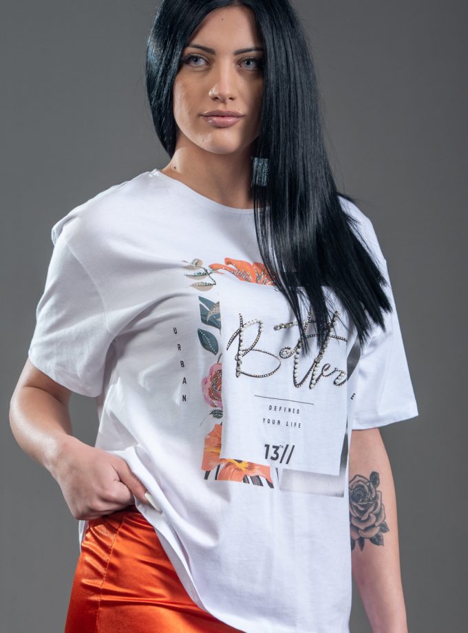 Τ-shirt στάμπα με πέρλες